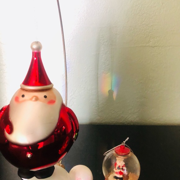 Santa Christmas Tree Ornament And Santa Snow Globe Ornament Stand Not Included - Picture 2 of 6
